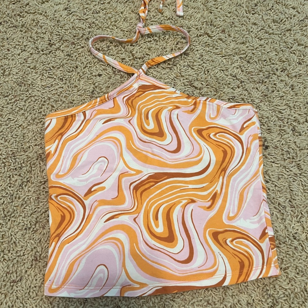 Hollister tank
